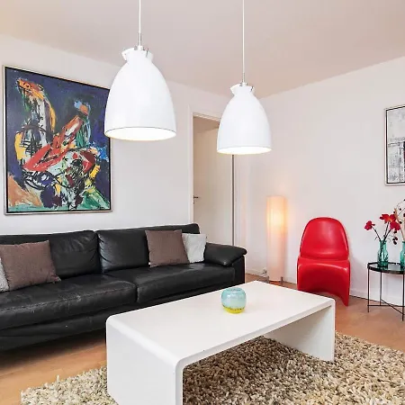 6 Person Holiday In *