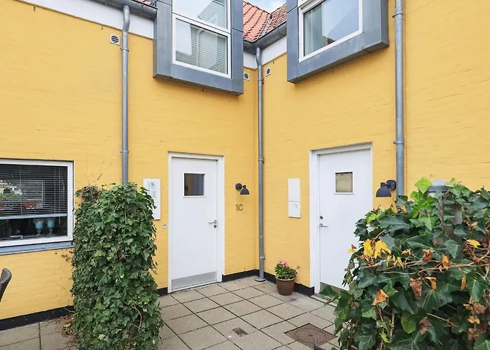 Apartamento 6 Person Holiday In *